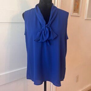 Calvin Klein blue sleeveless shirt in size L
